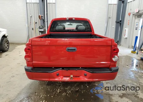 2011 Dodge Dakota Slt z USA, uszkodzony, nr VIN 1D7RW3GK2BS581044